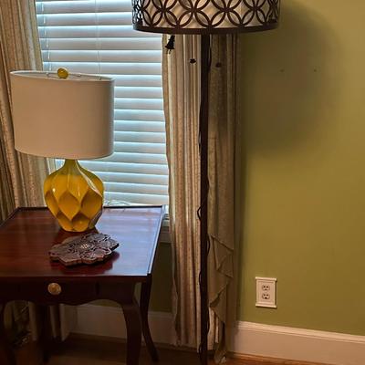 HOME DÉCOR LOT