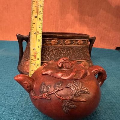 CHINESE YIXING TEAPOT, BRETBY CLANTA VASE