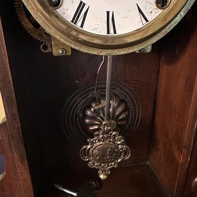 MANTLE CLOCK