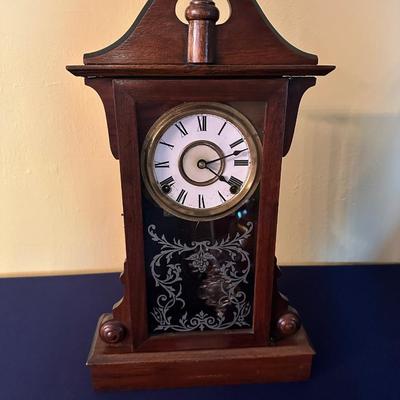 MANTLE CLOCK