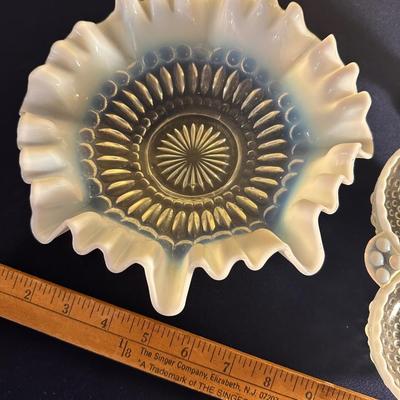 FENTON OPALESCENT WHITE HOBNAIL GLASS LOT