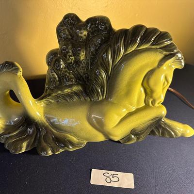 VINTAGE JARRA J CERAMICS SEAHORSE TV LAMP