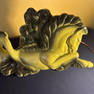 VINTAGE JARRA J CERAMICS SEAHORSE TV LAMP