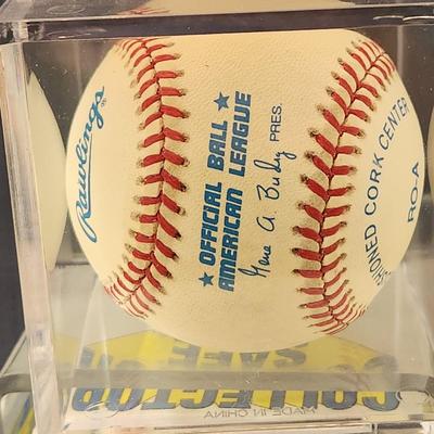 Fred Lynn Baltimore Orioles Red Sox, Angles, Tigers OMLB Signed Autographed Baseball In Collectors Case