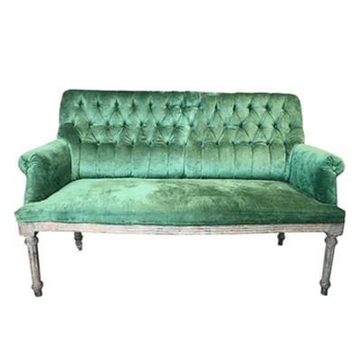 Emmy Settee