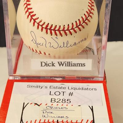 Dick Williams Baltimore Orioles OMLB Signed Autographed Baseball In Collectors Case