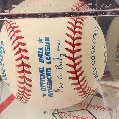 Dick Williams Baltimore Orioles OMLB Signed Autographed Baseball In Collectors Case