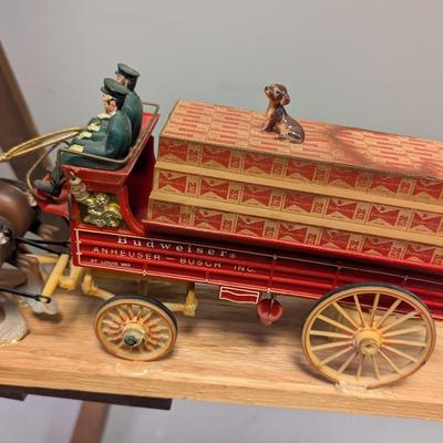 Budweiser Anheuser Busch Wagon & Clydesdale Horses