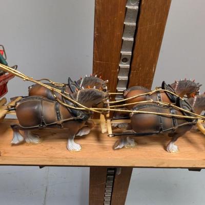Budweiser Anheuser Busch Wagon & Clydesdale Horses