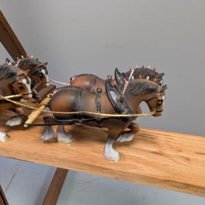 Budweiser Anheuser Busch Wagon & Clydesdale Horses