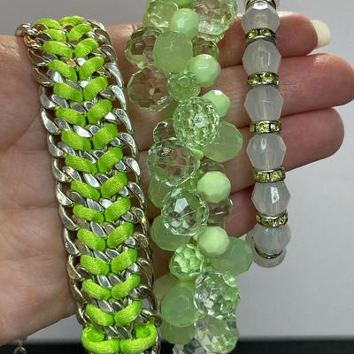 Bracelet Lot Pastel, Rhinestone and Musical