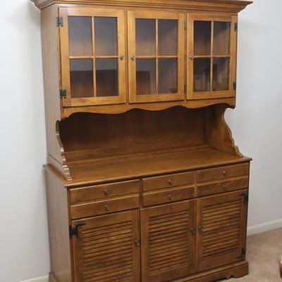 Ethan Allen Solid Maple Buffet with Display Hutch
