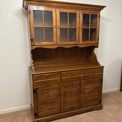 Ethan Allen Solid Maple Buffet with Display Hutch