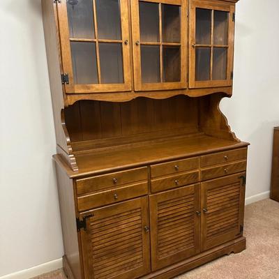 Ethan Allen Solid Maple Buffet with Display Hutch