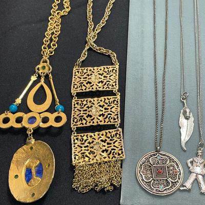 Vintage Necklace Lot
