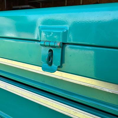 Master Mechanic Rolling Tool Cabinet with Tools