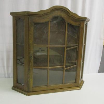 Hanging Wall Wooden Display Cabinet With Key