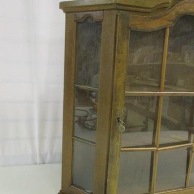 Hanging Wall Wooden Display Cabinet With Key