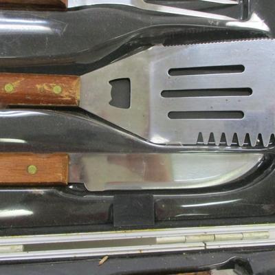 T Bone Grilling Kit With Case & Key