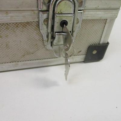 T Bone Grilling Kit With Case & Key