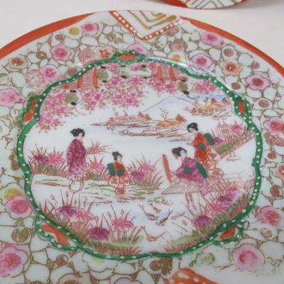 Japanese Art Geisha Girl Display Plates