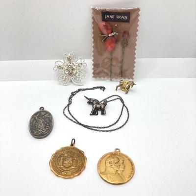 LOT 572: Collection of Vintage U.S. Coins, Tokens and Jewelry - Silver and Gold Plated and More