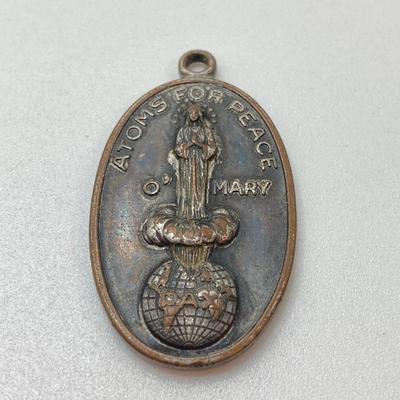 LOT 572: Collection of Vintage U.S. Coins, Tokens and Jewelry - Silver and Gold Plated and More