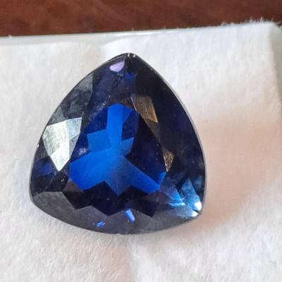 9.25 cts Natural Tanzanite