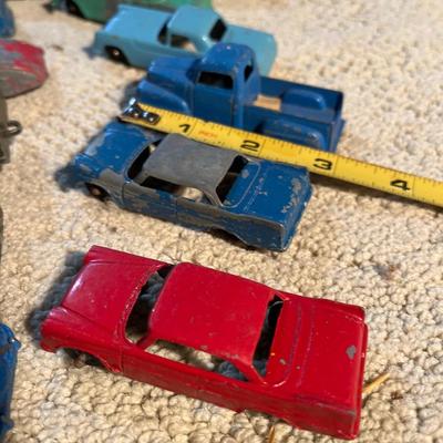 Vintage metal Tootsie Toys brand brand car/truck lot -#2