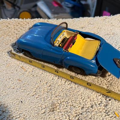 Vintage tin toy cars