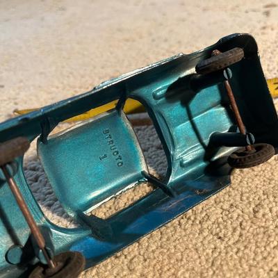 Vintage misc. lot with Structo car