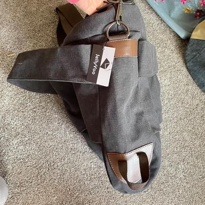 Leather & Canvas Weekender Bags w/ Jelly Yoo (GB1-SS)