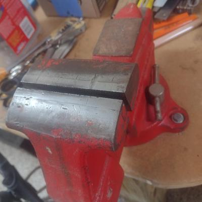 Craftsman 4" Jaw Benchtop Work Vise