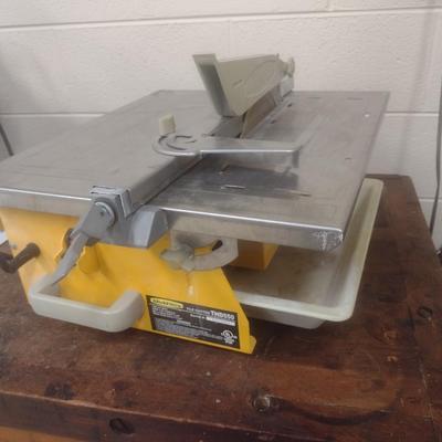 Workforce THD550 Tabletop Wet Tile Saw
