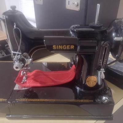 Antique Electric Portable Singer Sewing Machine with Attachments and Accessories in Working Condition