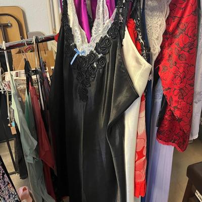 Short nightgowns