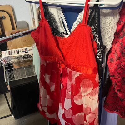 Short nightgowns