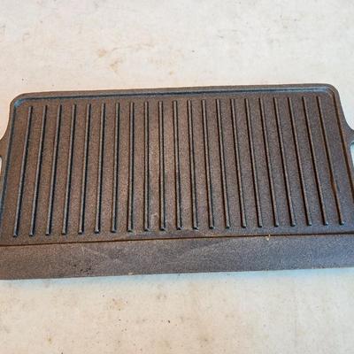 Cast Iron Flat Griddle – Double Handle - flat top