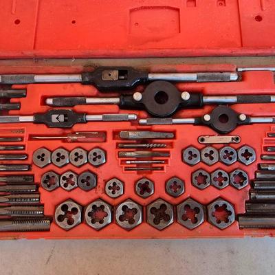 Vintage Tap & Die Set – SAE Threading Kit in Red Case