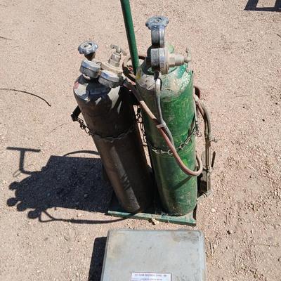 Oxy-acetylene welding & cutting torch setup— tanks, cart, hoses, torch and more