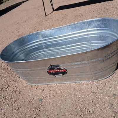 Behrens Galvanized Steel Tub