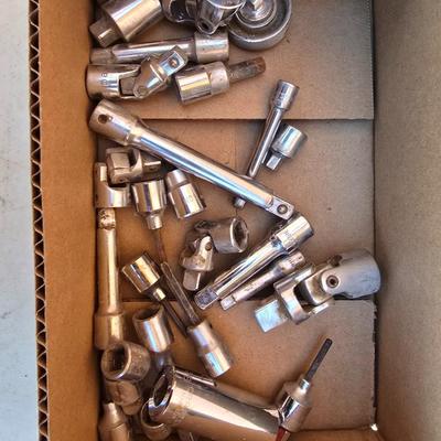 Box Lot: Ratchet Accessories & Socket Extensions