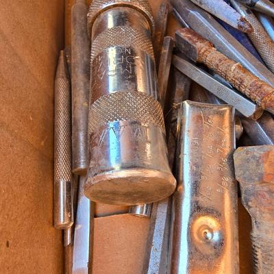 Box Lot: Vintage Chisels, Punches & Taps