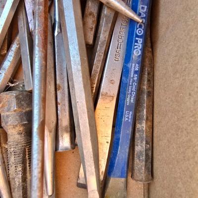 Box Lot: Vintage Chisels, Punches & Taps