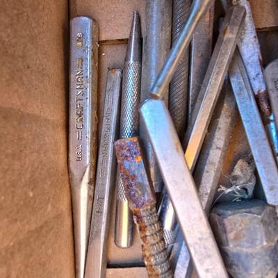 Box Lot: Vintage Chisels, Punches & Taps