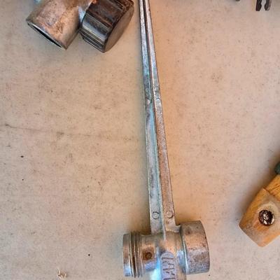 Mixed Lot – Garden Sprinklers, Hose Fittings & Misc Hardware