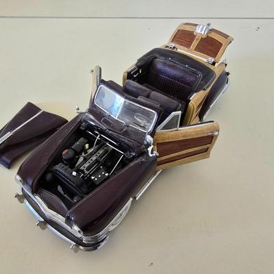 Vintage Chrysler Town & Country Convertible Model Car – Classic Woody Die-Cast