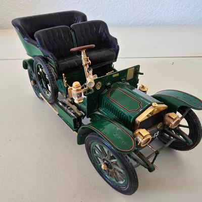 Franklin Mint Precision Model – 1905 Rolls-Royce Tourer Die-Cast collectible