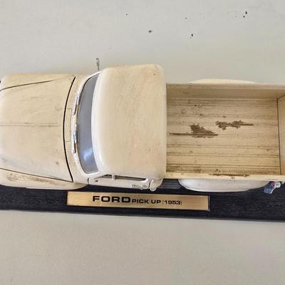1953 Ford Pick-up truck Die-Cast