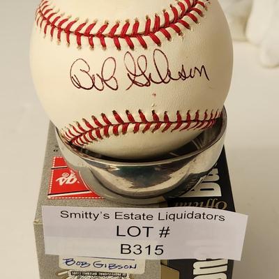 Bob Gibson OMLB Signed Autographed Baseball